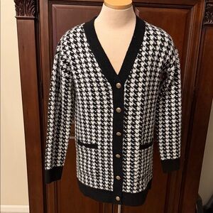 Hem & Thread Black and White Houndstooth Cardigan